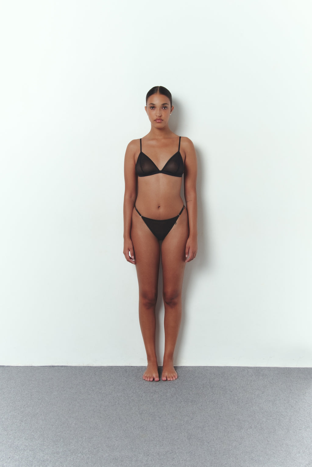 ESSENZA THONG - Black